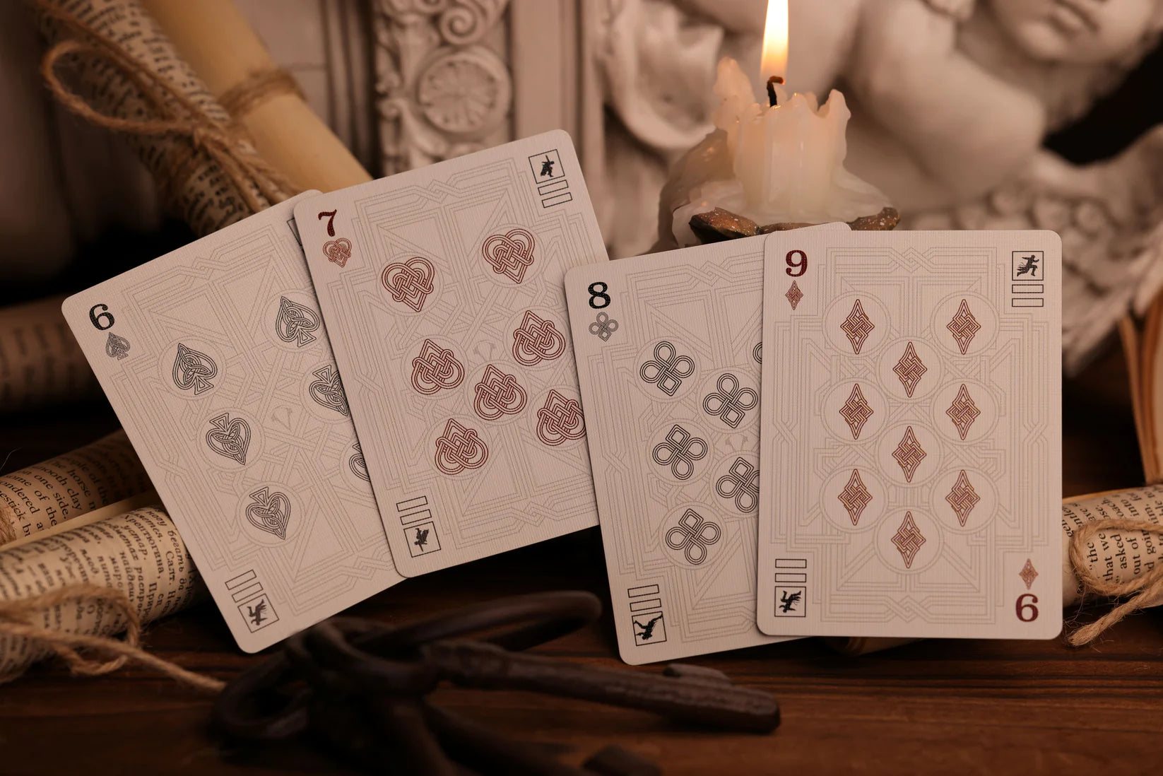 Assassin's Creed Legacy Playing Cards - WHITE/BLACK HIDDEN BLADE Edition