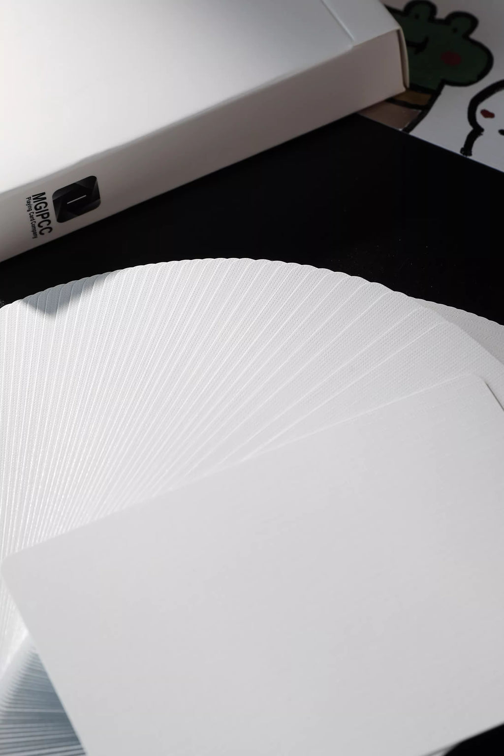 Yuci White - Pro