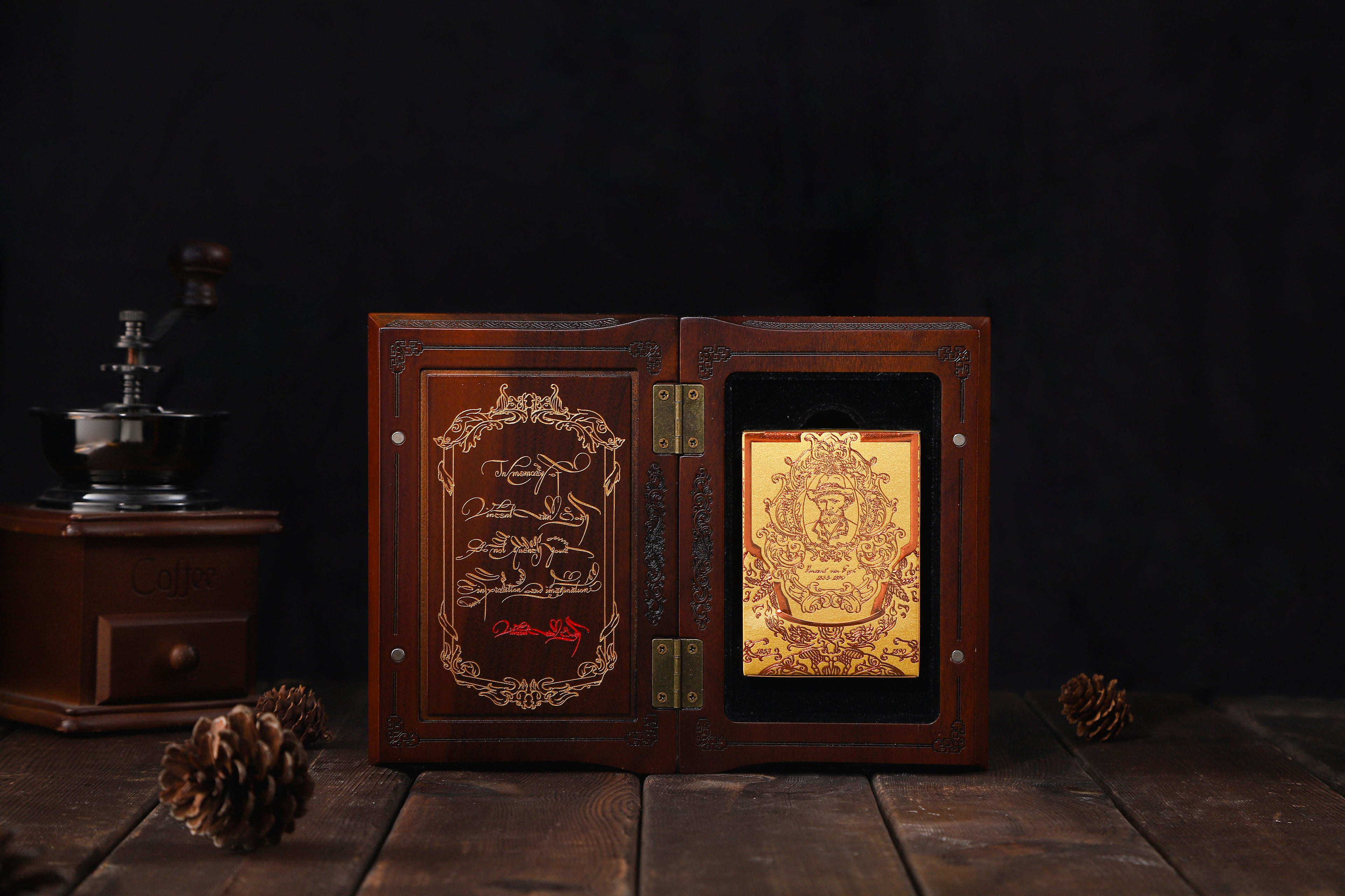 In memory of Van Gogh Wooden Box Ultra Limited Edition