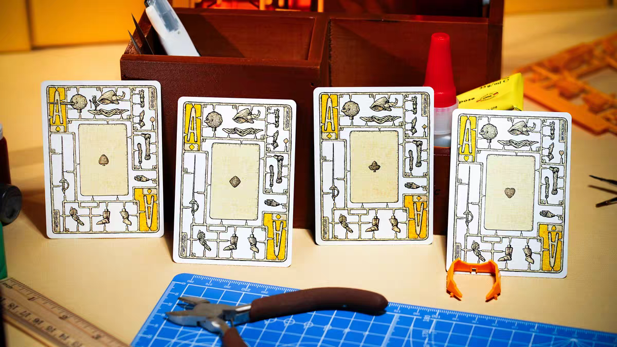 Plate Playing Cards