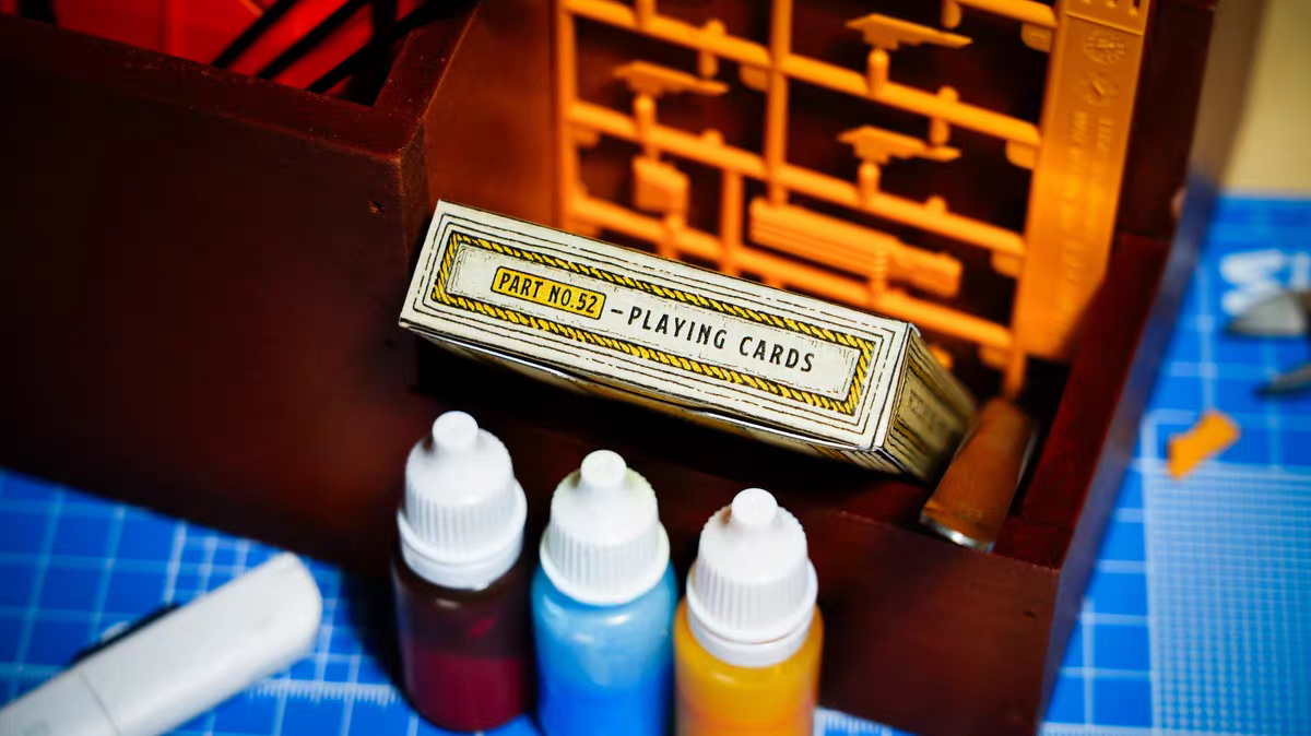 Plate Playing Cards