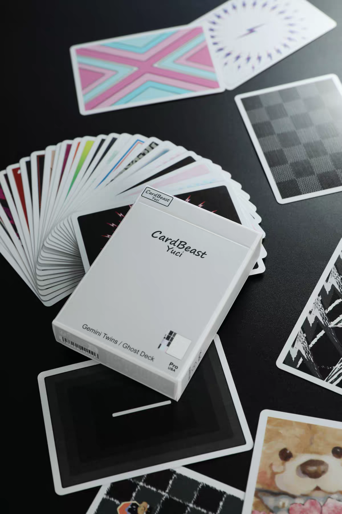 Yuci Gemini Twins Ghost Deck