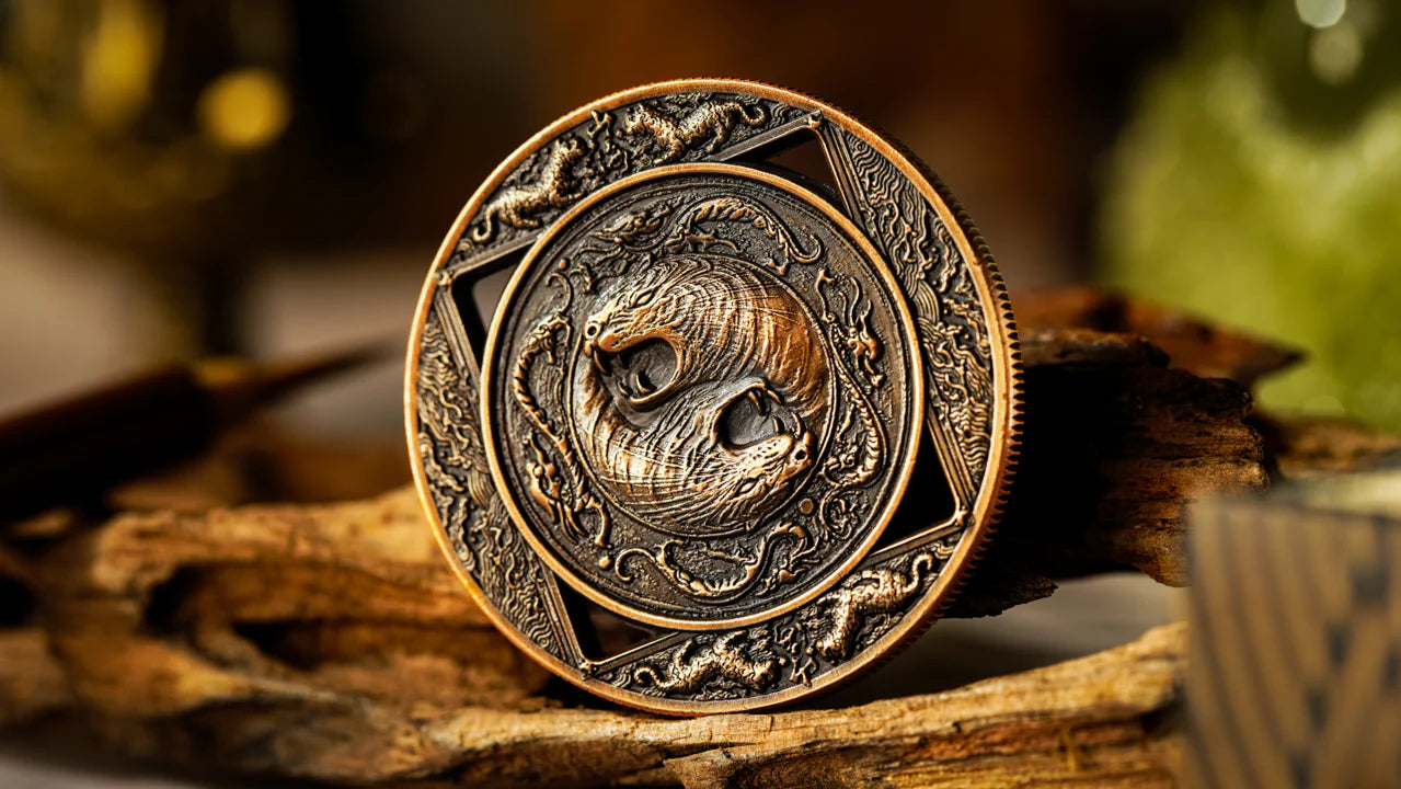 Shanhai V2 Playing Cards by ARK - Collection Rosewood Box Set